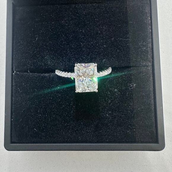 Moissanite Diamond Engagement Ring Radiant Cut 3 Ct 925 18K Gold Finish GRA - Picture 7 of 9